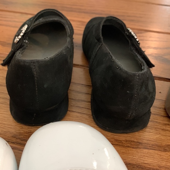 4 pair toddler girls size 8 shoes - Picture 15 of 16